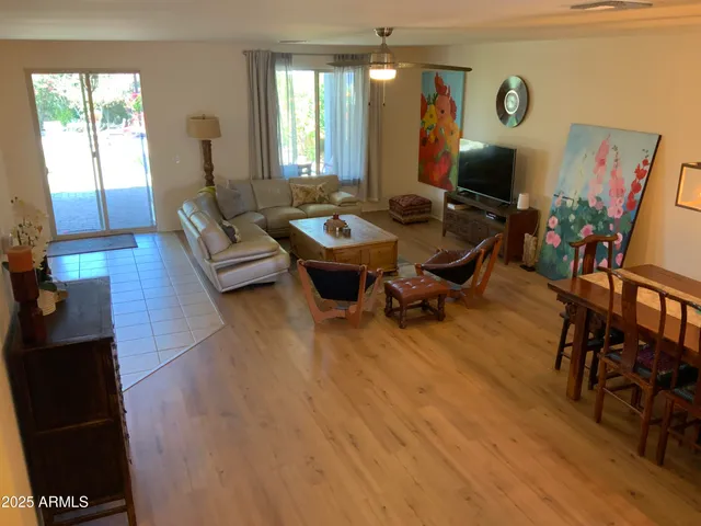 $3,300 | 2114 East Aire Libre Avenue, Phoenix, AZ 85022