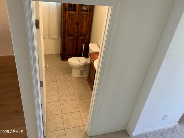 $3,300 | 2114 East Aire Libre Avenue, Phoenix, AZ 85022