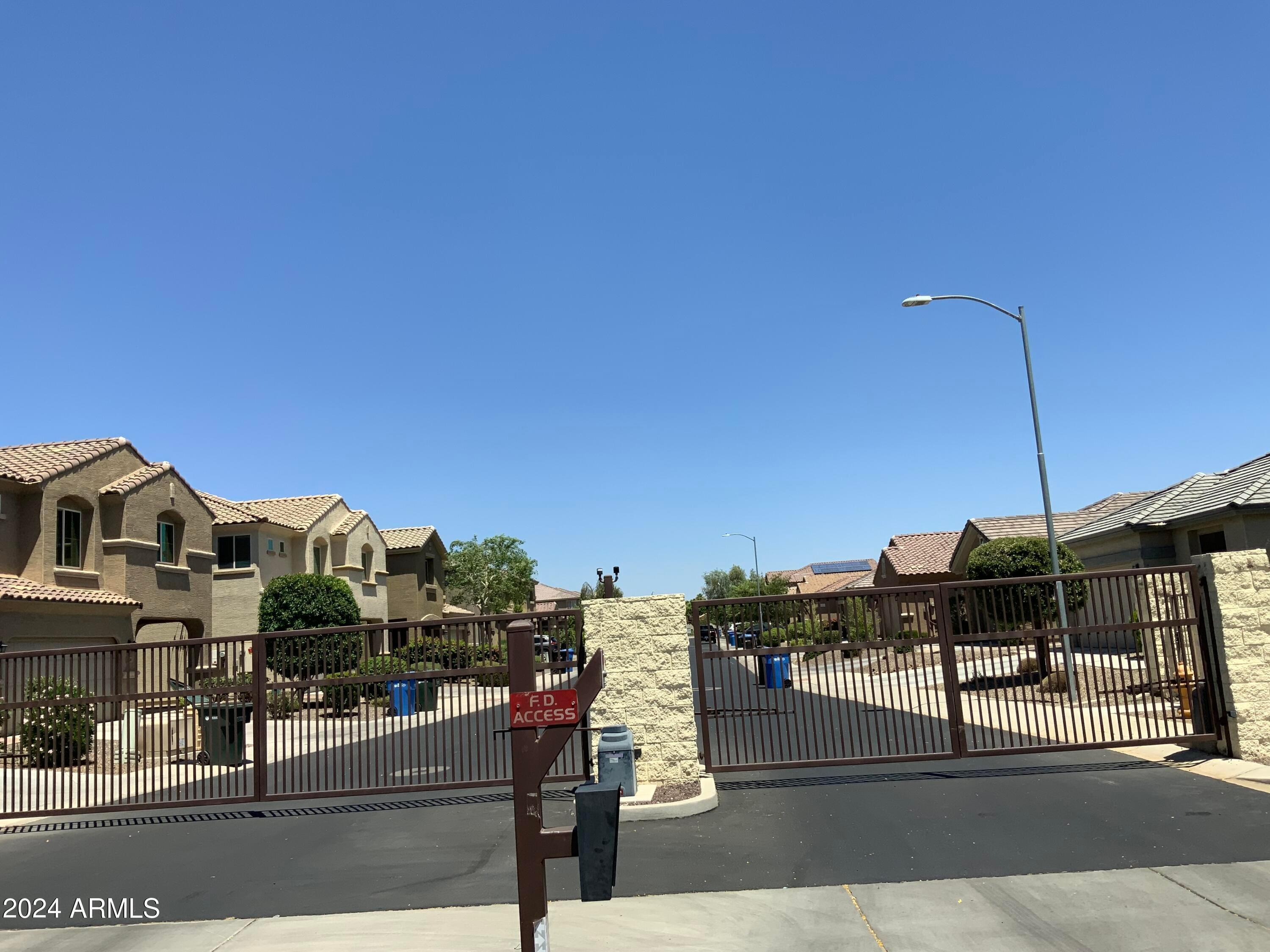 2114 East Aire Libre Avenue Phoenix, AZ 85022 - Photo 3 of 65 Photo #3