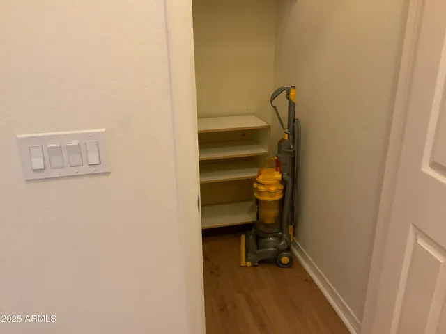 $3,300 | 2114 East Aire Libre Avenue, Phoenix, AZ 85022