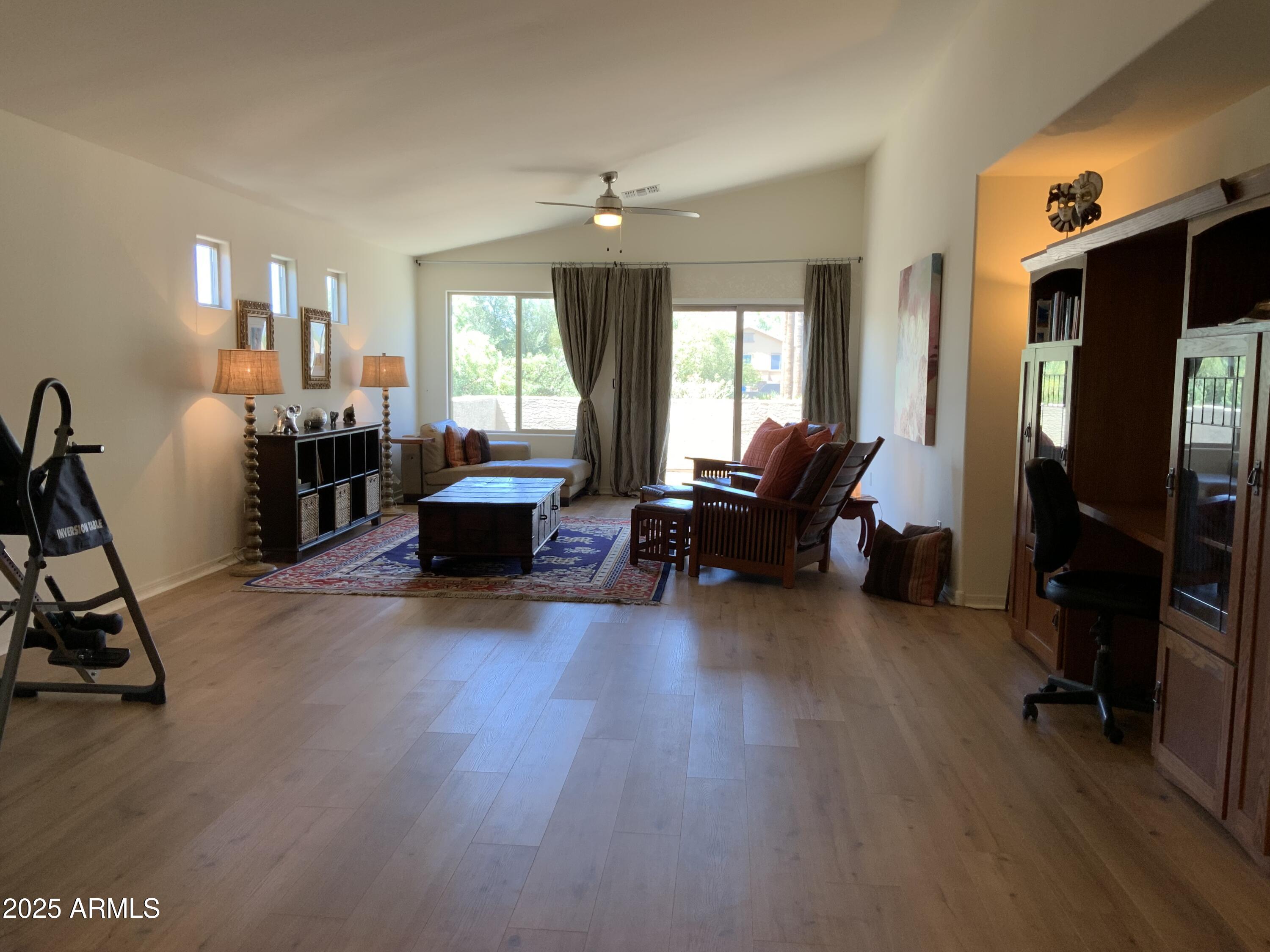 2114 East Aire Libre Avenue Phoenix, AZ 85022 - Photo 38 of 65 IMG_6031