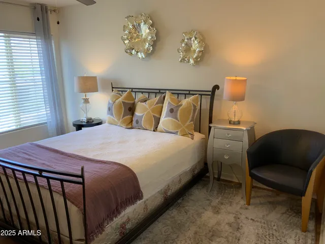 $3,300 | 2114 East Aire Libre Avenue, Phoenix, AZ 85022