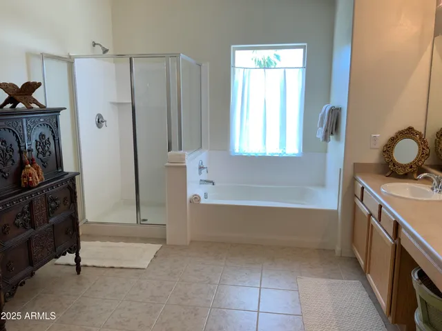 $3,300 | 2114 East Aire Libre Avenue, Phoenix, AZ 85022