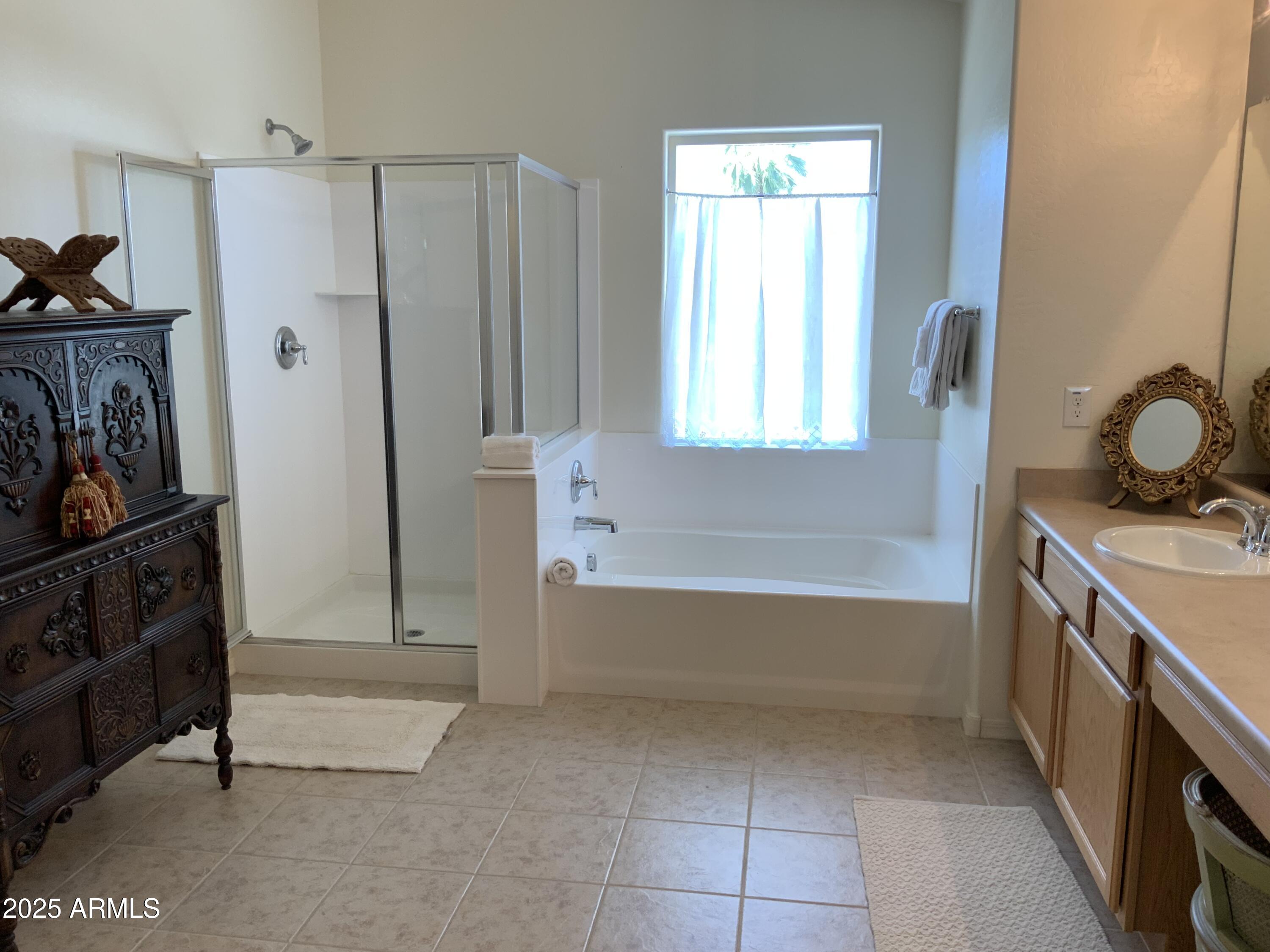 2114 East Aire Libre Avenue Phoenix, AZ 85022 - Photo 48 of 65 IMG_6052