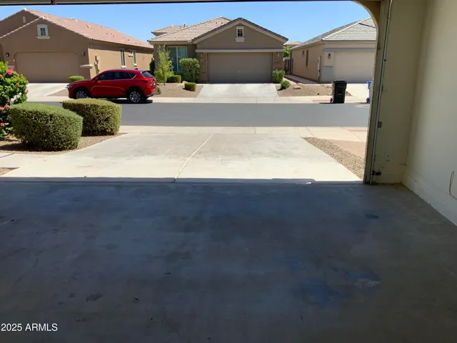 $3,300 | 2114 East Aire Libre Avenue, Phoenix, AZ 85022