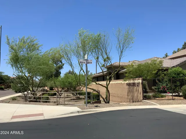 $3,300 | 2114 East Aire Libre Avenue, Phoenix, AZ 85022