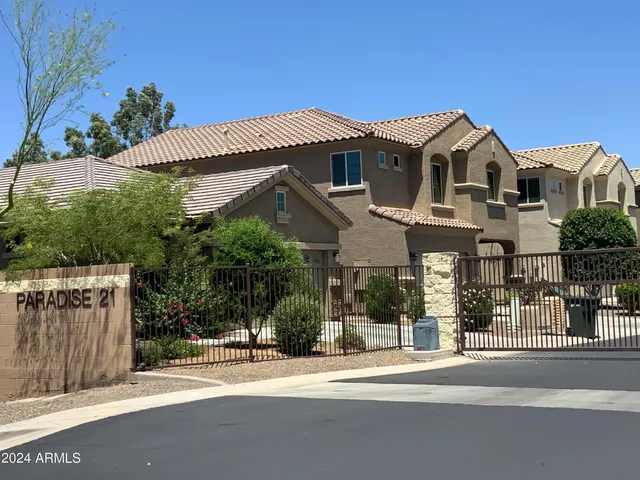 $3,300 | 2114 East Aire Libre Avenue, Phoenix, AZ 85022