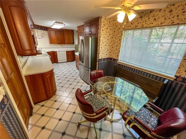 $399,000 | 605 Center Street, Emlenton, PA 16373