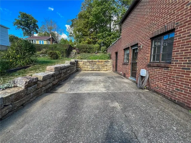 $435,000 | 605 Center Street, Emlenton, PA 16373