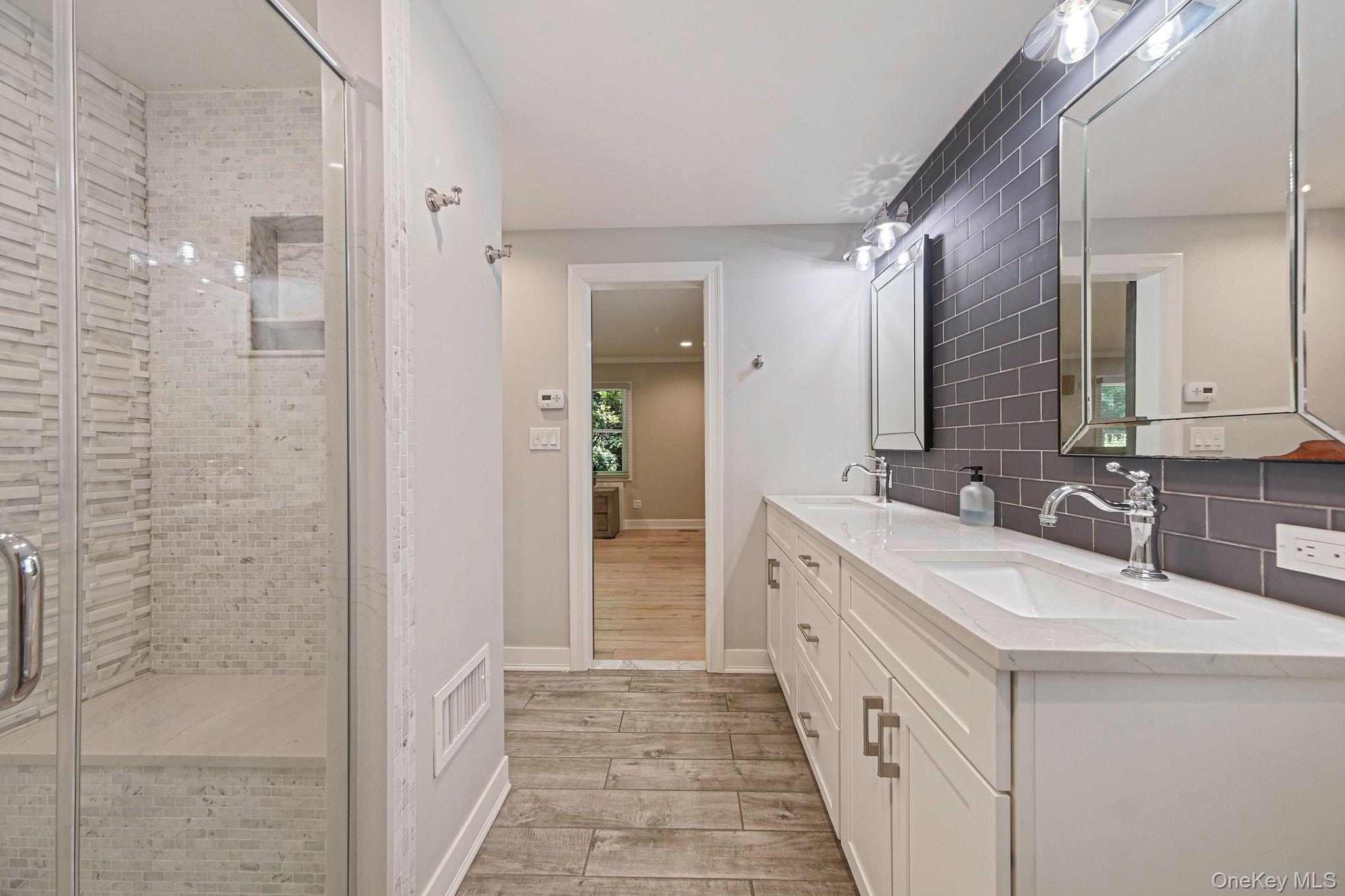 30 Landing Meadow Road Smithtown, NY 11787 - Photo 28 of 50
