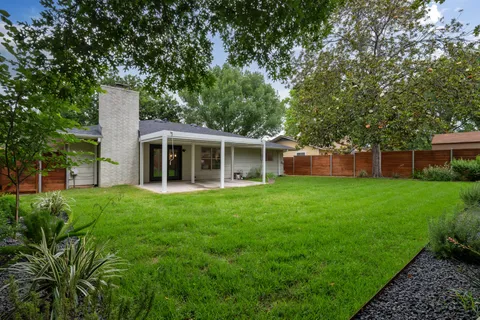 $585,000 | 8503 Daleview Drive, Austin, TX 78757