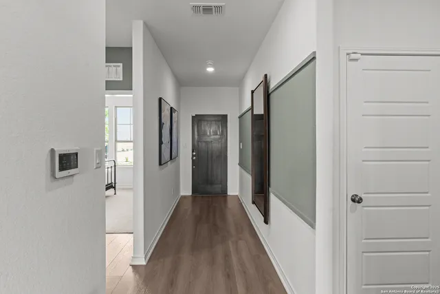 $399,600 | 502 Nightingale Avenue, Marion, TX 78124