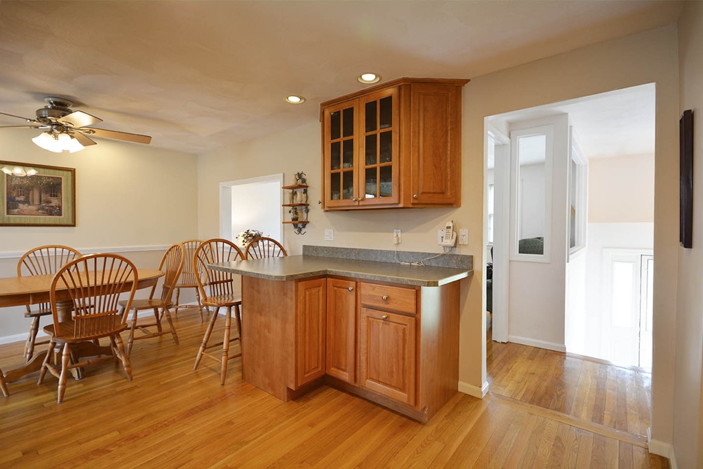 96 Kelly Road Dracut, MA 01826 - Photo 12 of 22 Gallery Image 12