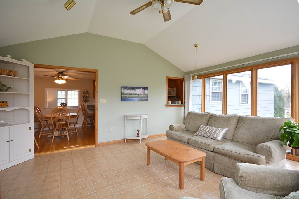 96 Kelly Road Dracut, MA 01826 - Photo 15 of 22 Gallery Image 15