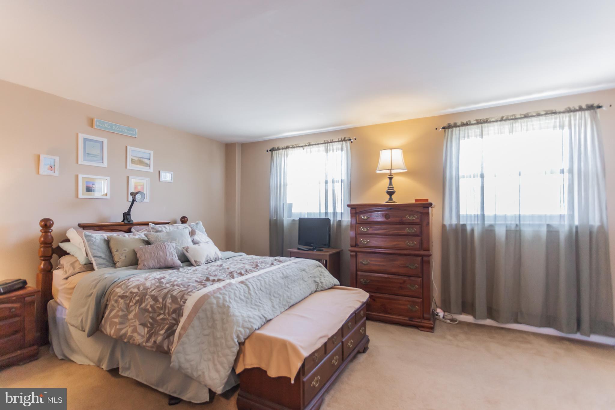 11705 Lanett Road Philadelphia, PA 19154 - Photo 23 of 30 Gallery Image 23
