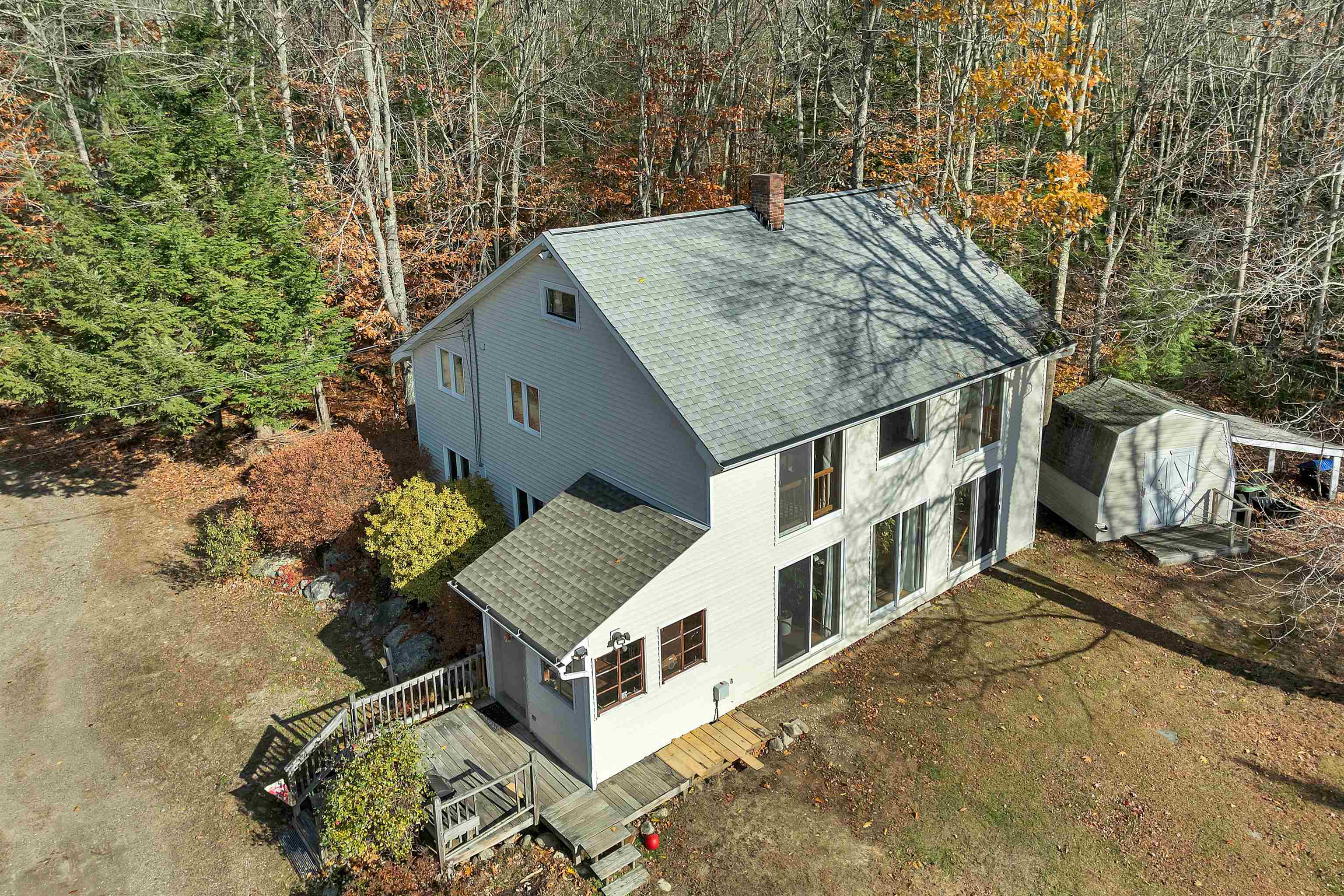 87 Middleton Road Wolfeboro, NH 03894 - Photo 3 of 46
