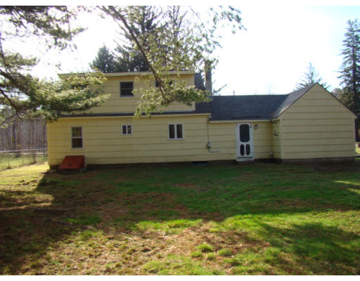 25 Brookfield Road Brimfield, MA 01010 - Photo 3 of 11