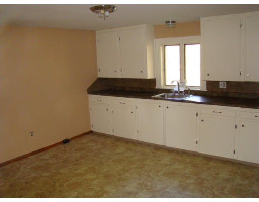 25 Brookfield Road Brimfield, MA 01010 - Photo 5 of 11