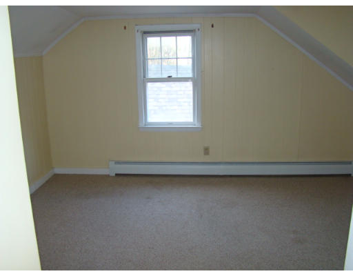 25 Brookfield Road Brimfield, MA 01010 - Photo 10 of 11