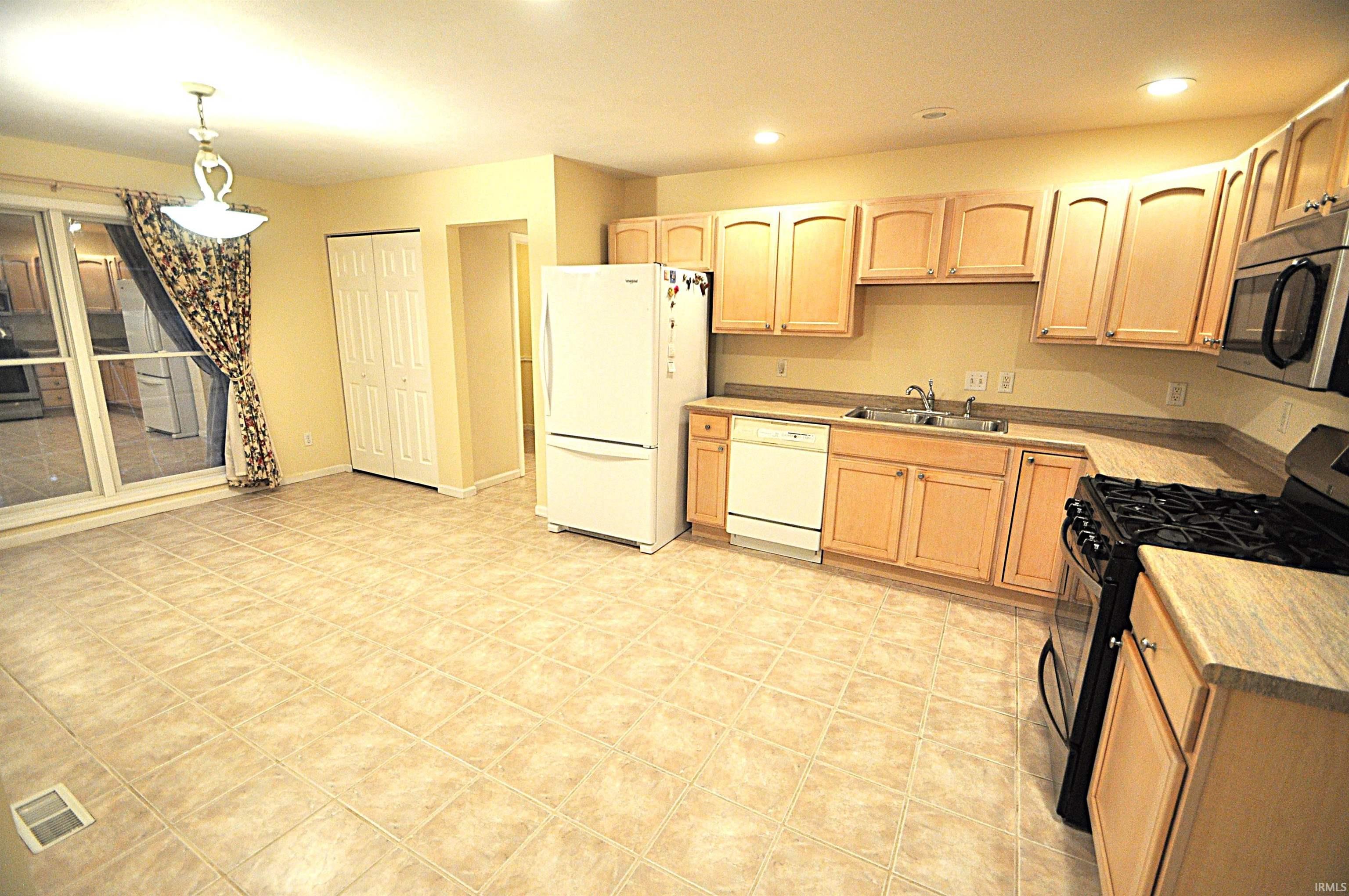 14689 Adams Road Granger, IN 46530 - Photo 12 of 32 Gallery Image 12