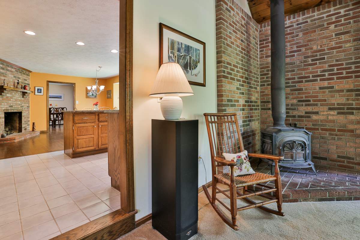 39 Wilson Hill Road New Boston, NH 03070 - Photo 17 of 38