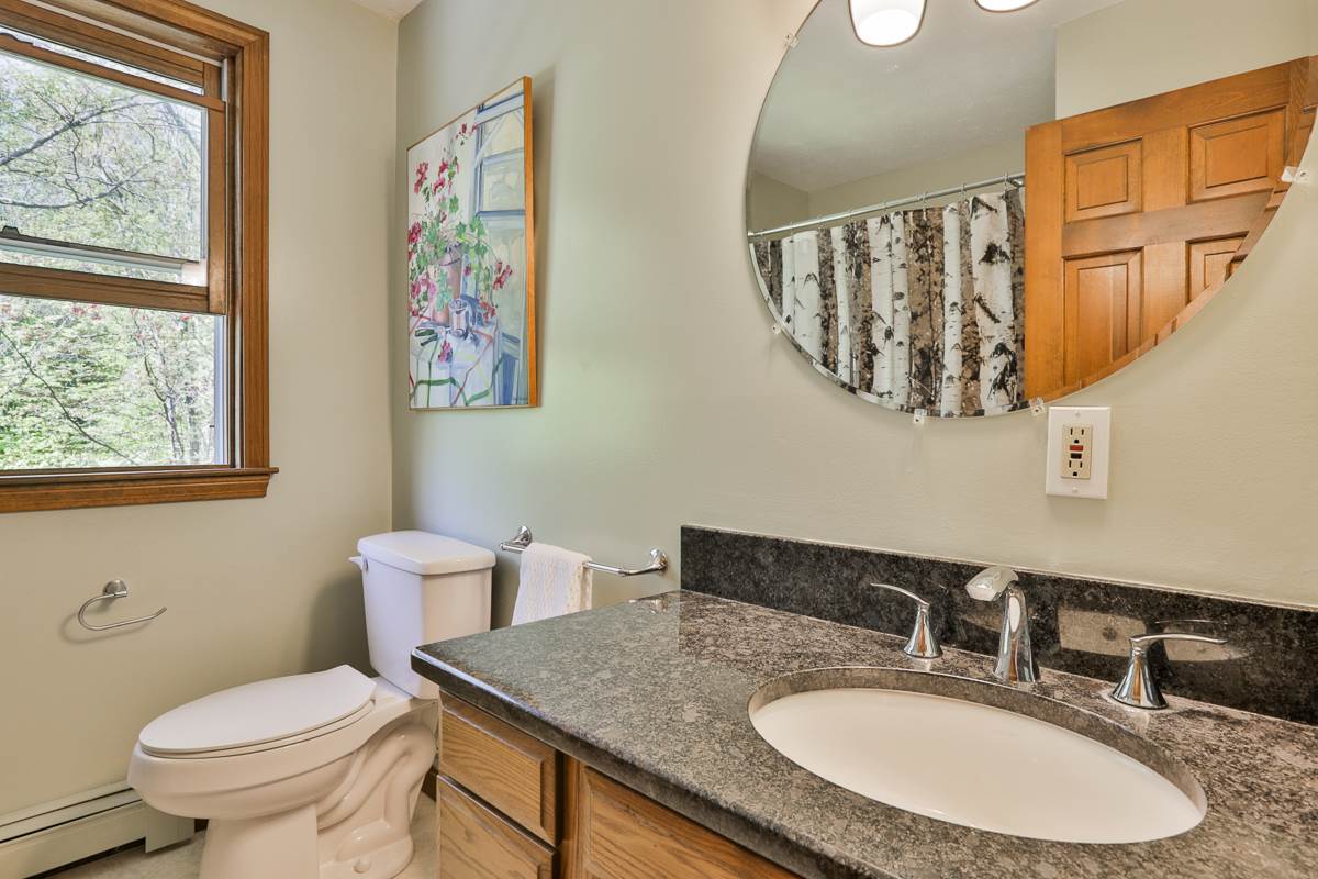 39 Wilson Hill Road New Boston, NH 03070 - Photo 24 of 38
