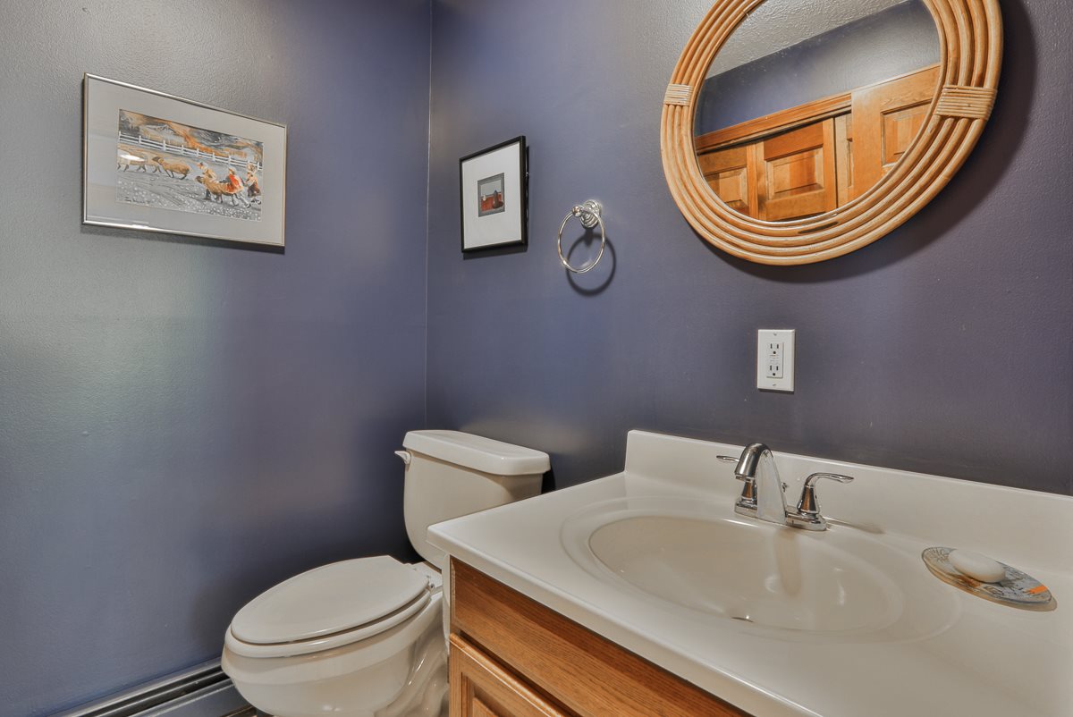 39 Wilson Hill Road New Boston, NH 03070 - Photo 29 of 38
