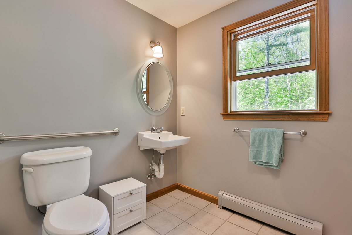 39 Wilson Hill Road New Boston, NH 03070 - Photo 33 of 38
