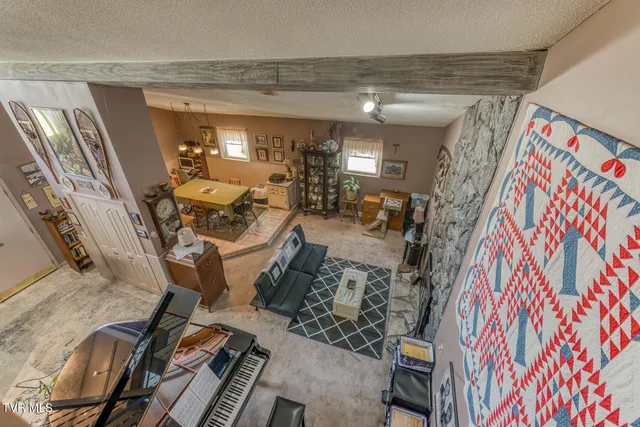 $640,000 | 16 Chaucer Court, Gray, TN 37615