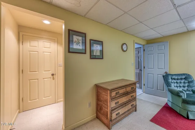 $640,000 | 16 Chaucer Court, Gray, TN 37615