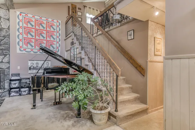 $640,000 | 16 Chaucer Court, Gray, TN 37615