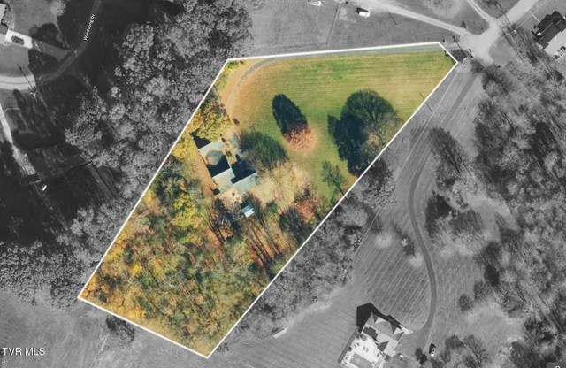 $640,000 | 16 Chaucer Court, Gray, TN 37615