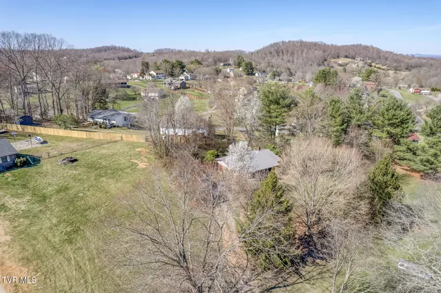$640,000 | 16 Chaucer Court, Gray, TN 37615
