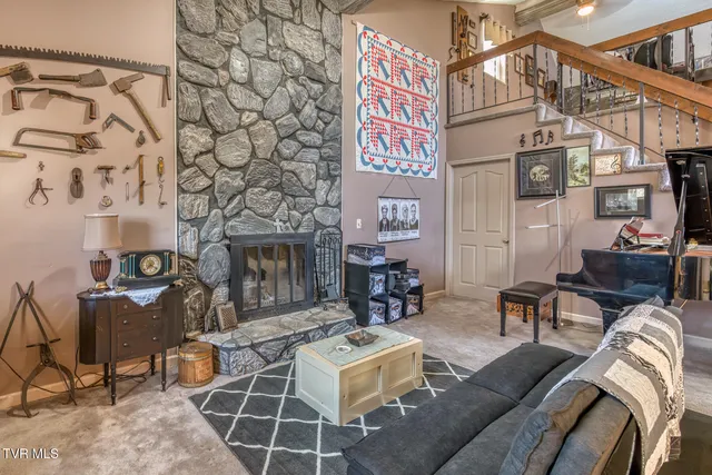 $640,000 | 16 Chaucer Court, Gray, TN 37615