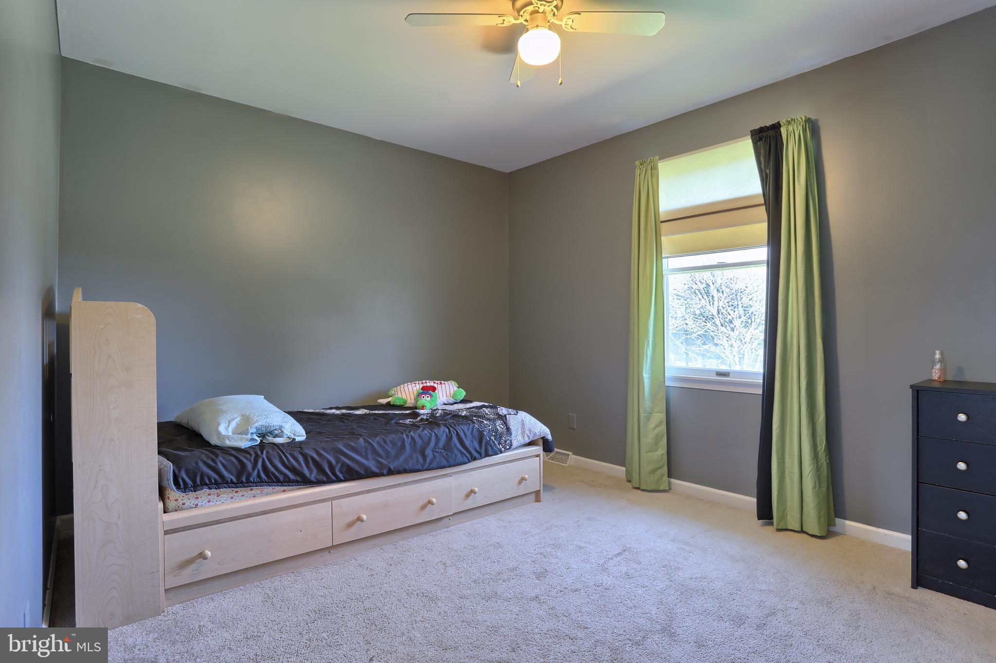 403 East Rosebud Road Myerstown, PA 17067 - Photo 22 of 33 Bedroom 3 . 13'x10'