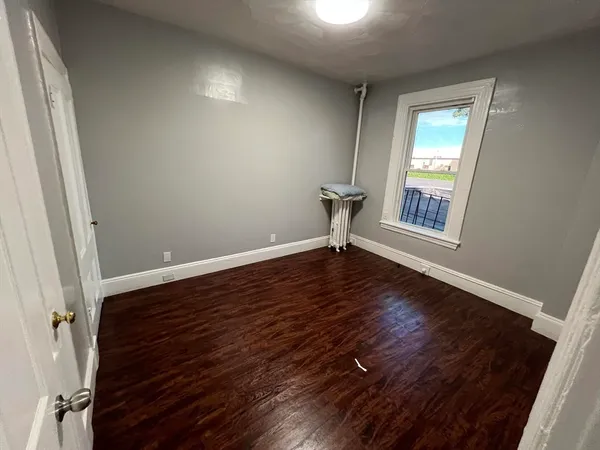 $2,100 | 64 Hollis Street, Unit 13, Framingham, MA 01702