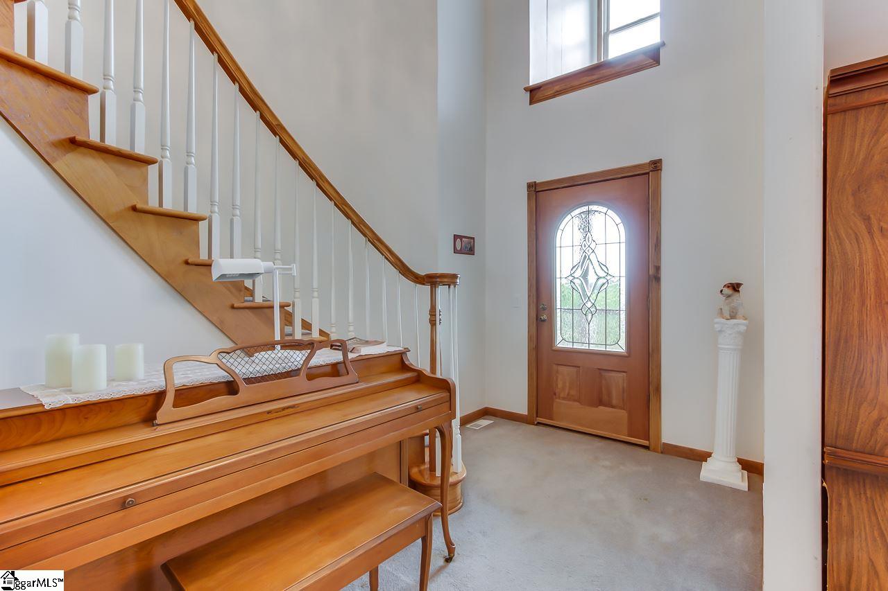 300 Willis Road Taylors, SC 29687 - Photo 6 of 35