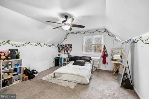 $615,000 | 10 Yorkshire Drive, Medford, NJ 08055