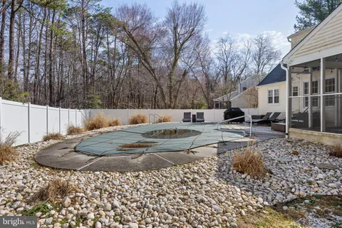 $615,000 | 10 Yorkshire Drive, Medford, NJ 08055