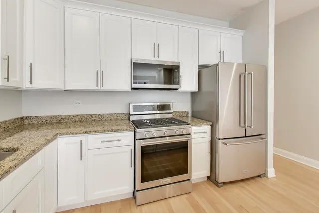 $499,000 | 1920 North Springfield Avenue, Unit 1S, Chicago, IL 60647
