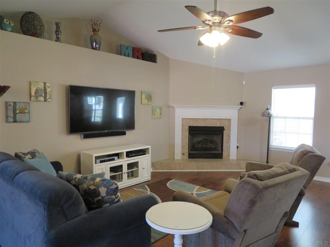 7145 Fitzpatrick Road Pensacola, FL 32526 - Photo 6 of 45 Gallery Image 6