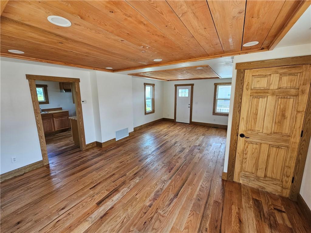 417 2nd Avenue Cadogan, PA 16212 - Photo 11 of 26