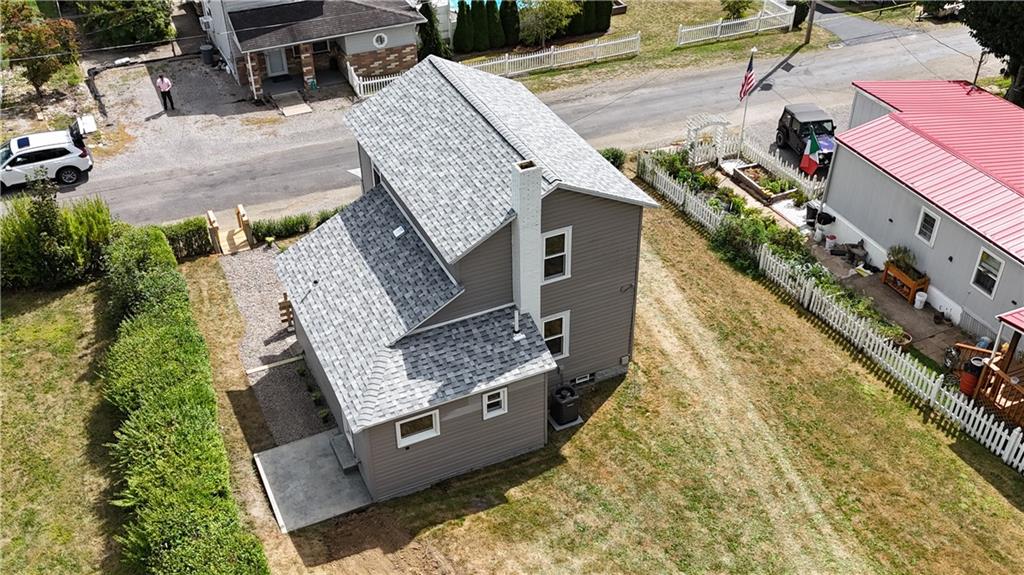 417 2nd Avenue Cadogan, PA 16212 - Photo 3 of 26