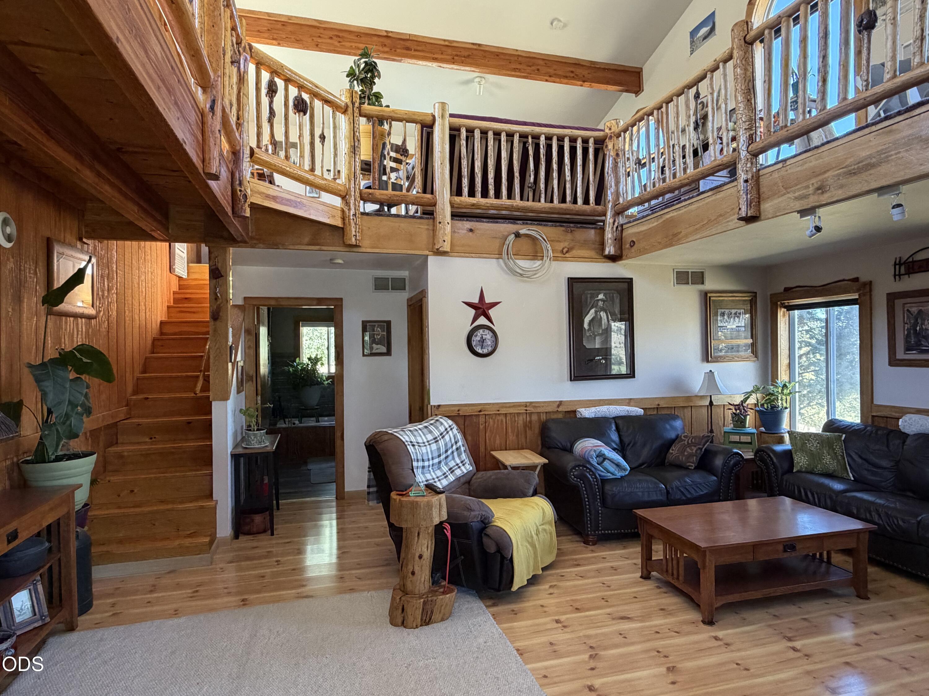 27710 Picnic Creek Road Mount Vernon, OR 97865 - Photo 20 of 82