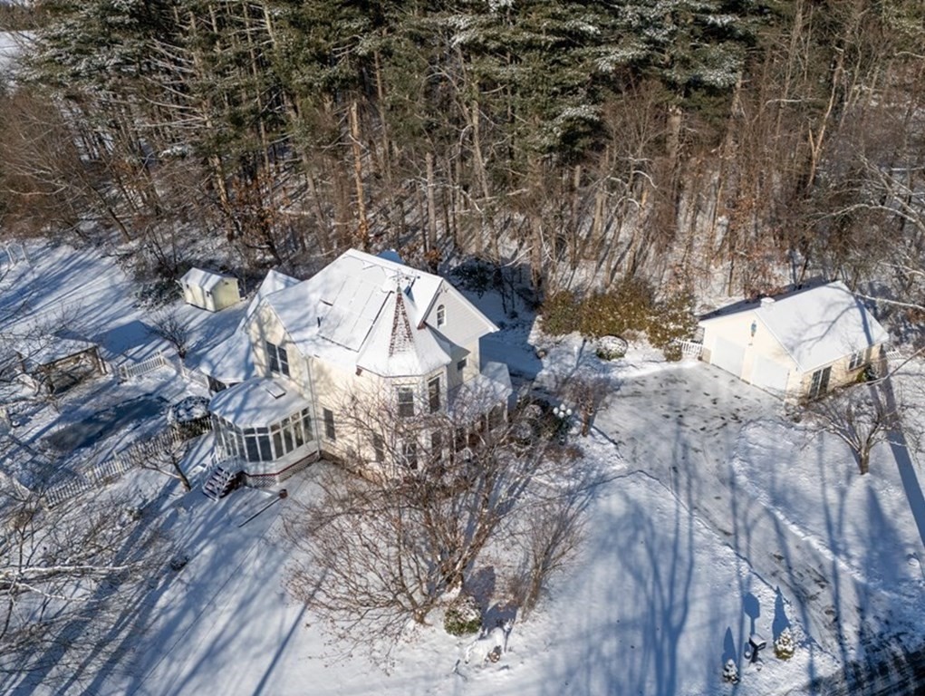 51 Bridle Road Ludlow, MA 01056 - Photo 3 of 42 Gallery Image 3