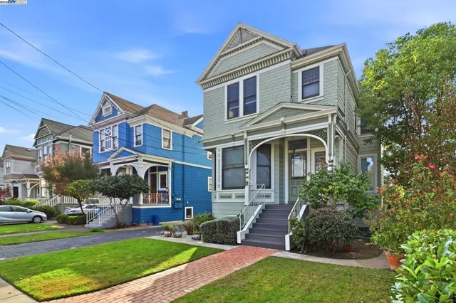$995,000 | 1822-1822 San Antonio Avenue, Alameda, CA 94501