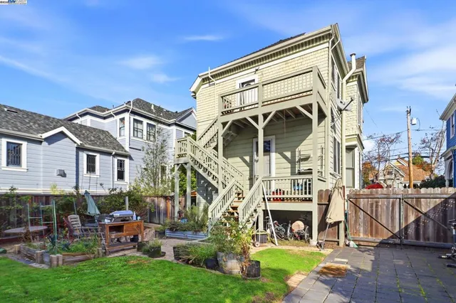 $995,000 | 1822-1822 San Antonio Avenue, Alameda, CA 94501