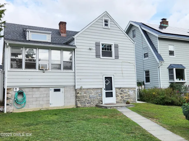 $4,800 | 13 High Street, Greenwich, CT 06830