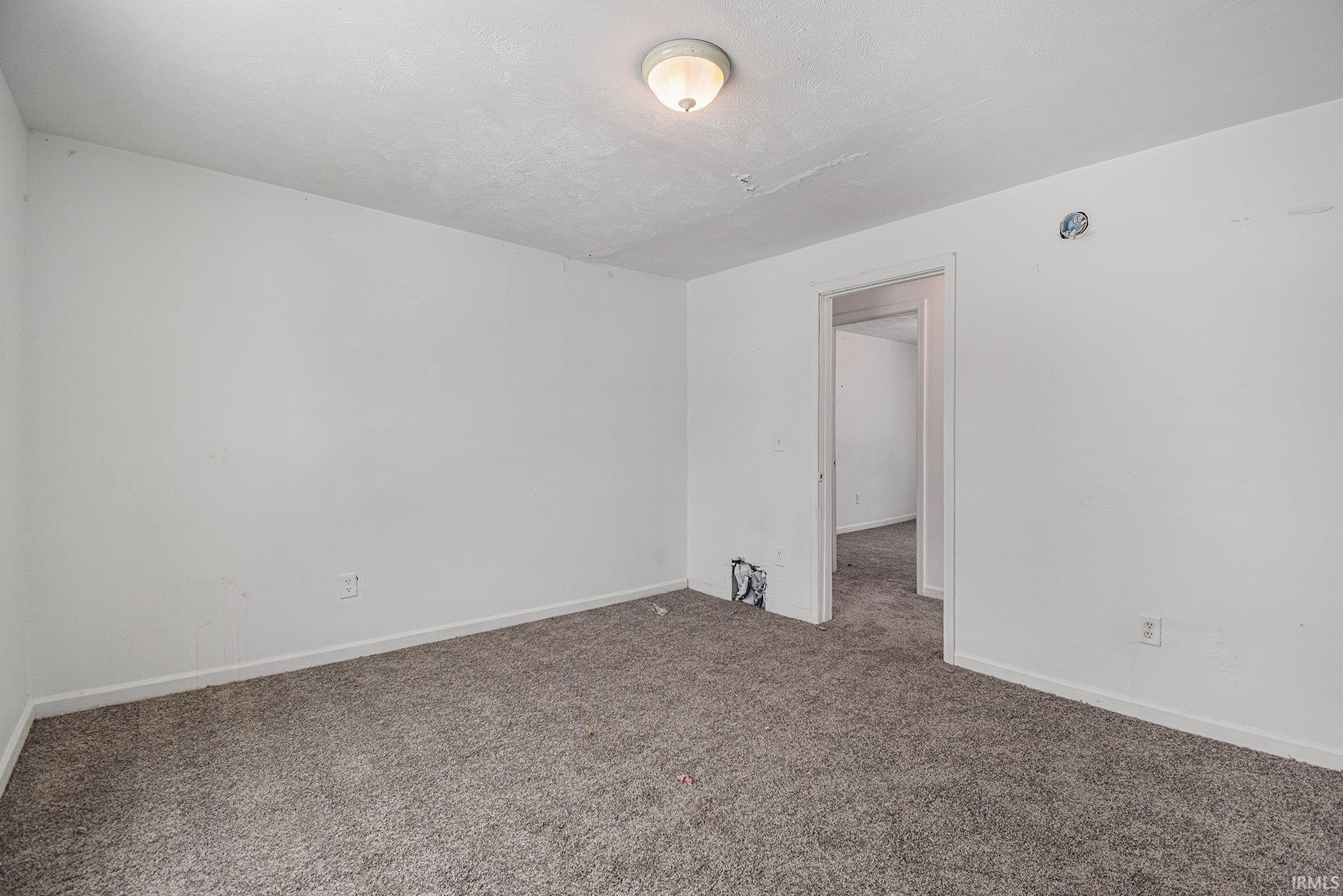 314 East Fox Street South Bend, IN 46613 - Photo 9 of 17