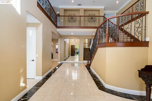 a view of entryway